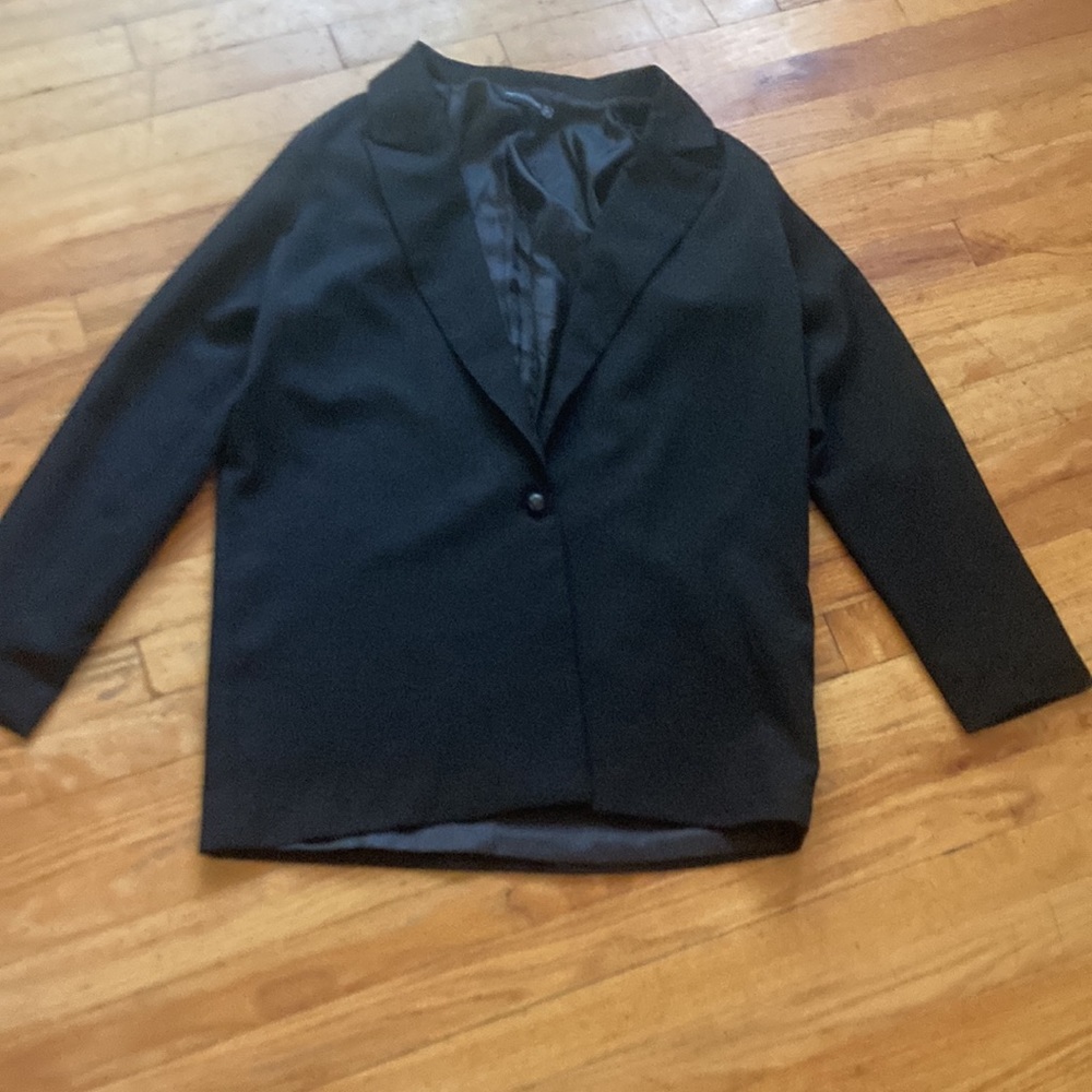 Pretty Little Thing Long Single Button Blazer - image 1